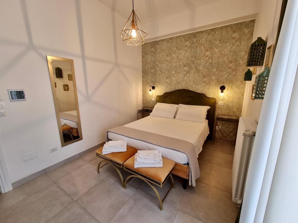 Bed and Breakfast Dimora Giusti Lecce Exterior foto
